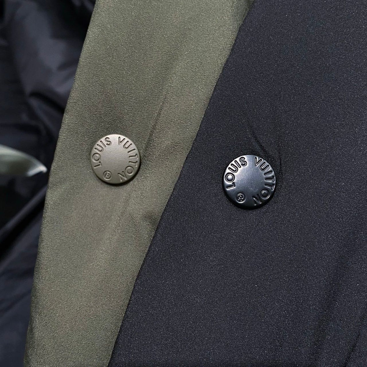 Urban Shield Puffer Jacket with High Collar - clothing, detail view 9 | LUXIUM MARKET