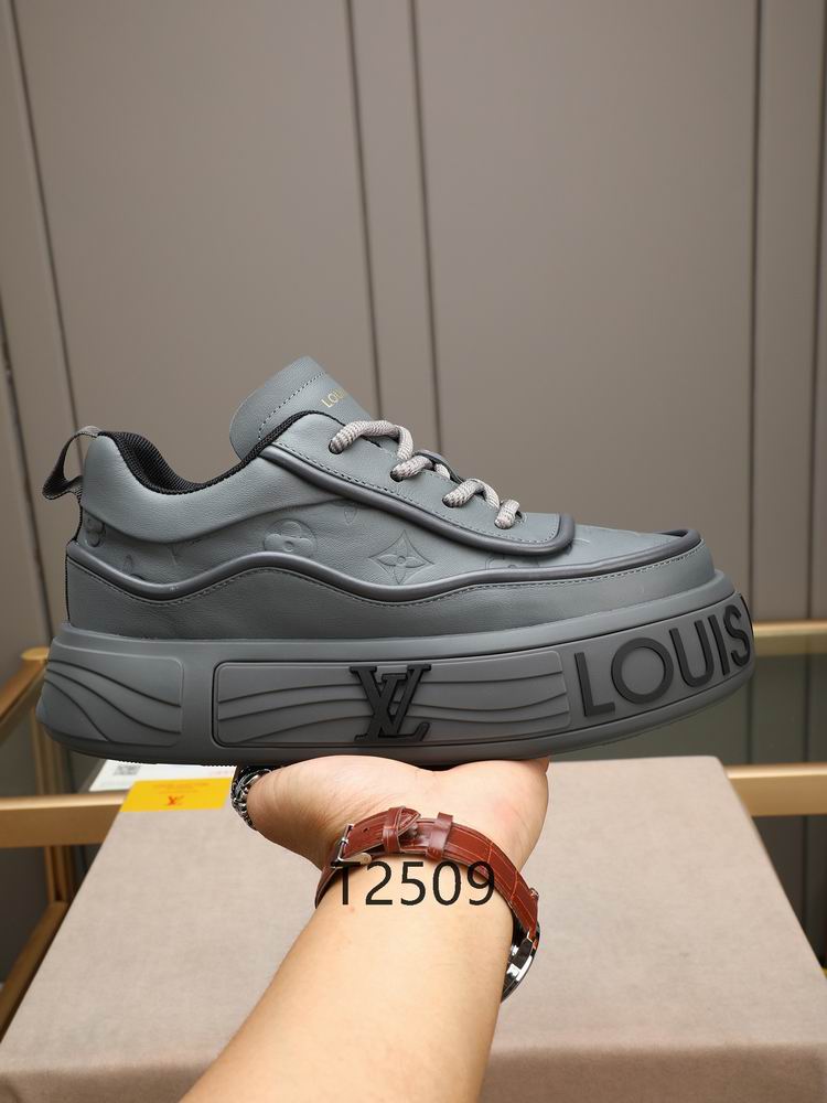 Black Chunky Sneakers - men's shoes, detail view 5 | LUXIUM MARKET