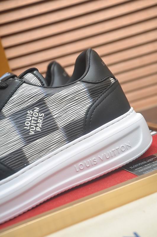 Classic Premium Sneakers - men's shoes, detail view 5 | LUXIUM MARKET