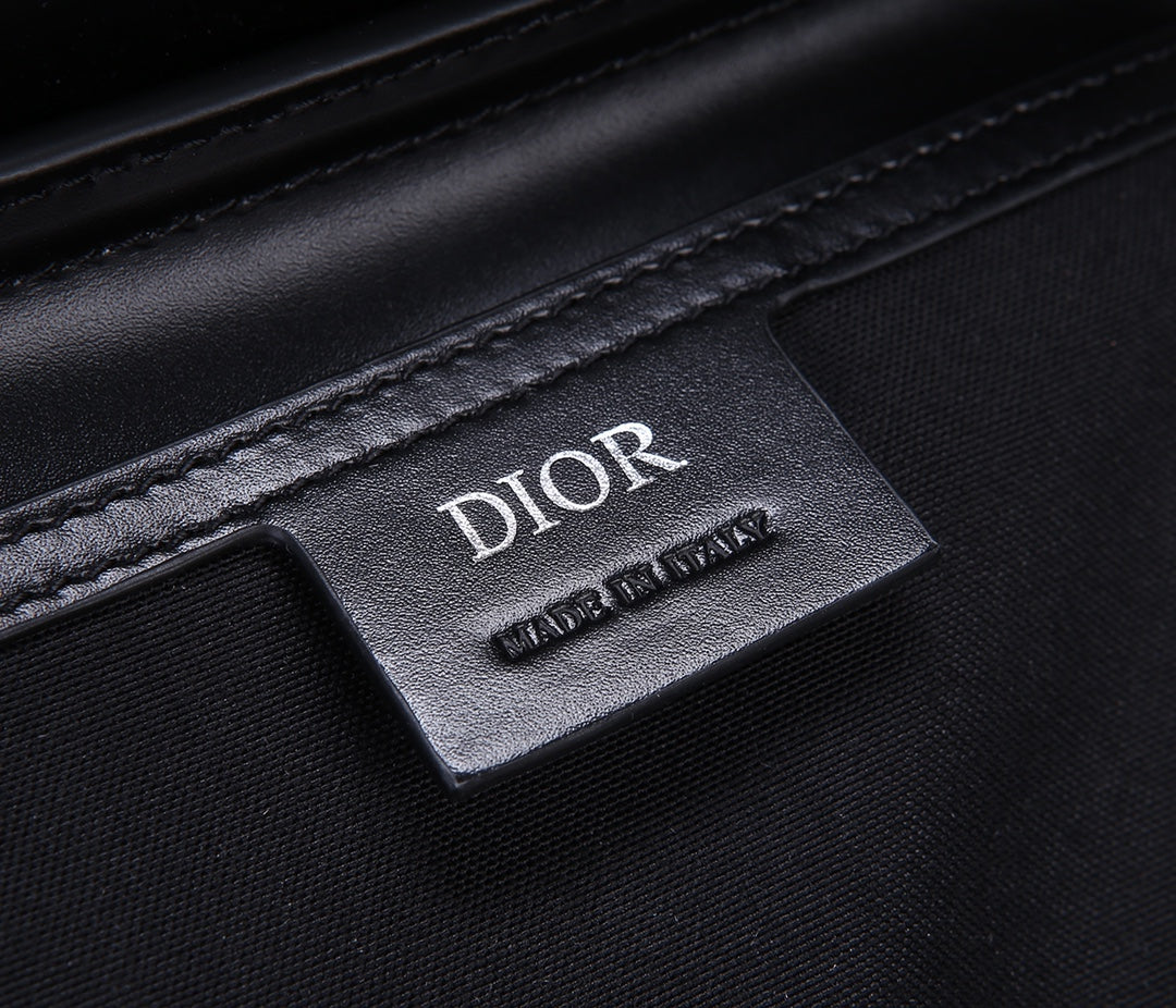 Premium Crossbody Bag - men's bag, detail view 8 | LUXIUM MARKET