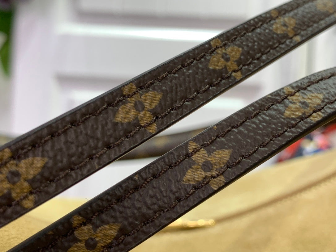 Express Shoulder Bag