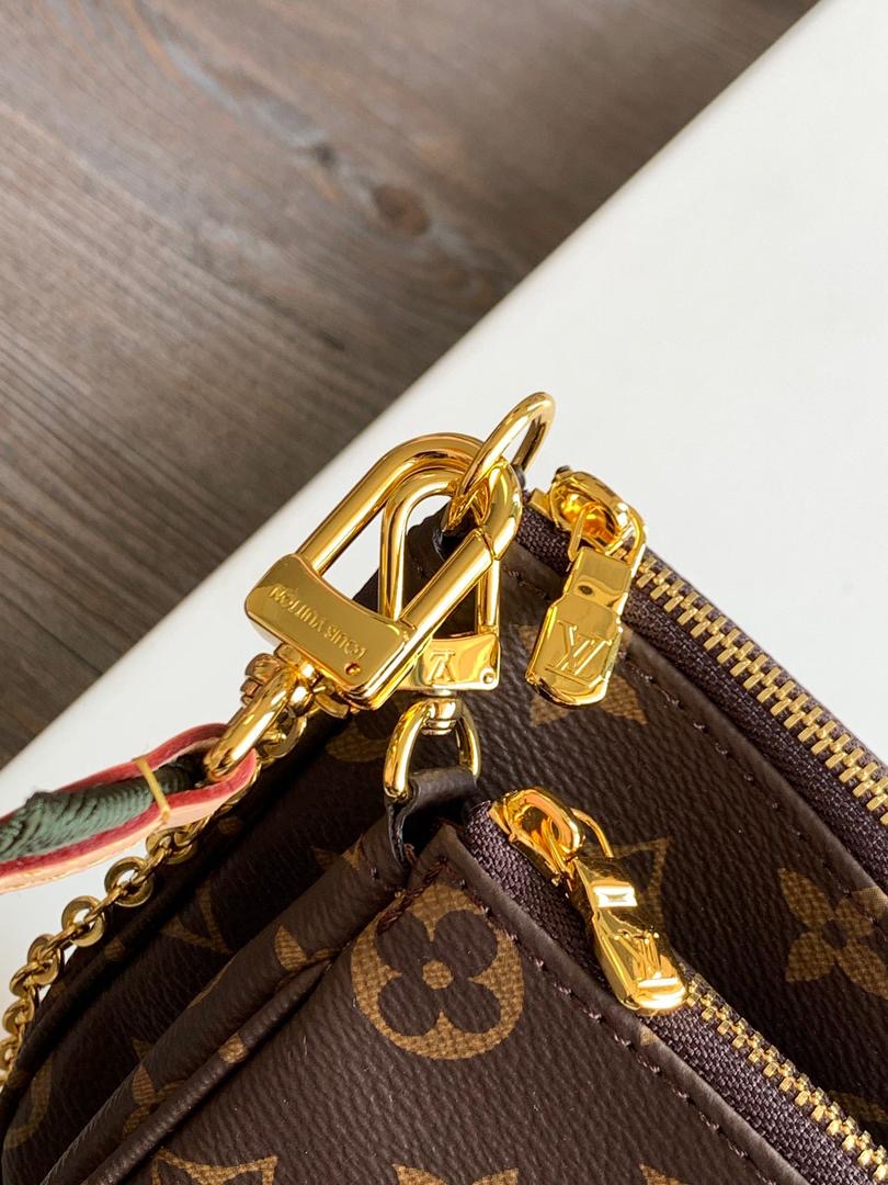 Classic Monogram Multi Bag
