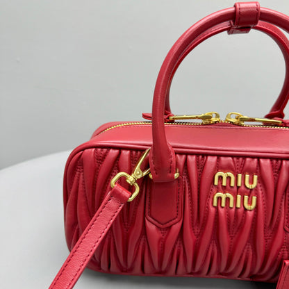 METELASSÉ RED Bowling Bag