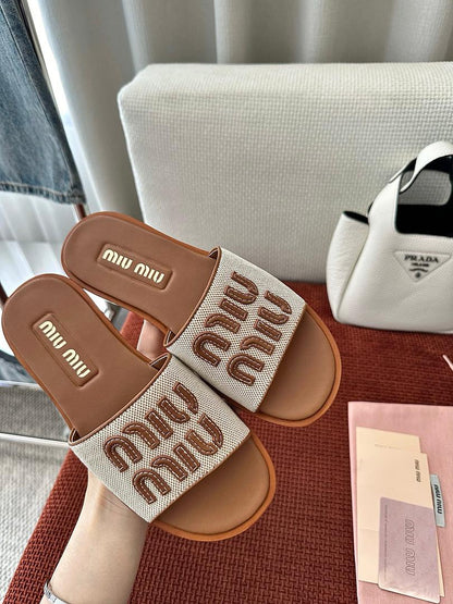 Canvas Logo Comfort Slides - women's shoes, detail view 8 | LUXIUM MARKET