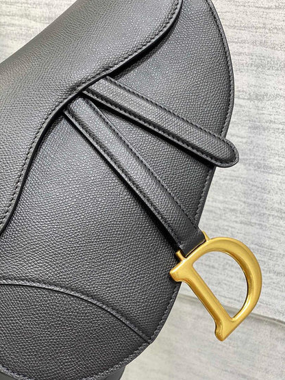 Elegant Curved Saddle Shoulder Bag - women's bag, detail view 2 | LUXIUM MARKET