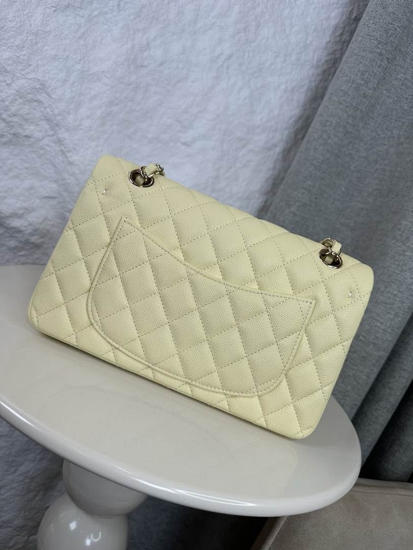 Large classic yellow shoulder bag