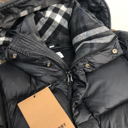 Detach Goose Down Jacket - women's clothing, detail view 2 | LUXIUM MARKET