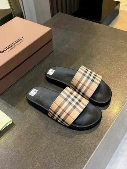 Classic Check Comfort Slides - women's shoes, detail view 7 | LUXIUM MARKET