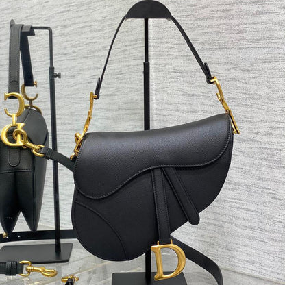 Elegant Curved Saddle Shoulder Bag - women's bag | LUXIUM MARKET