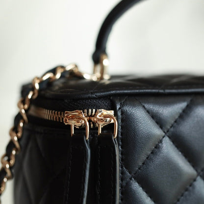 Elegant Quilted Mini Case - women's bag, detail view 9 | LUXIUM MARKET
