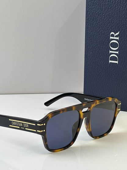 Bold Square Acetate Glasses - men's accessory, detail view 9 | LUXIUM MARKET