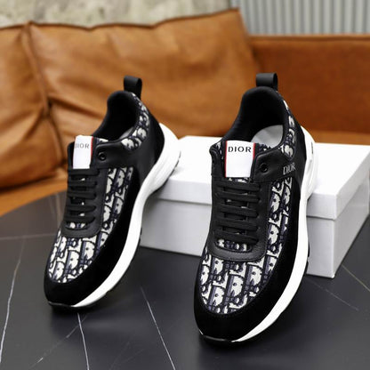 Premium Pattern Runner Sneakers - men's shoes, detail view 6 | LUXIUM MARKET