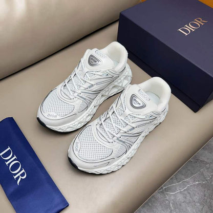 Premium Tech-Runner Sneakers - men's shoes, detail view 3 | LUXIUM MARKET