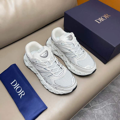Premium Tech-Runner Sneakers - men's shoes, detail view 5 | LUXIUM MARKET