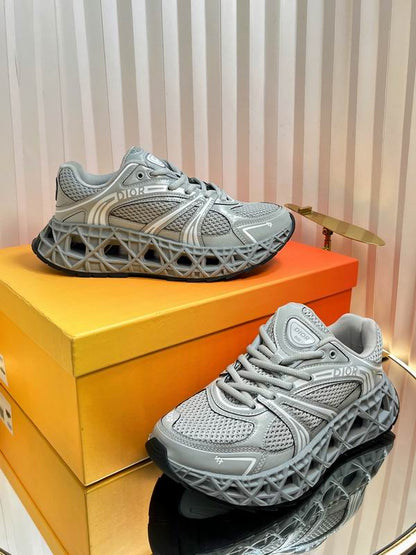 Architect Runner Sneakers - men's shoes, detail view 3 | LUXIUM MARKET