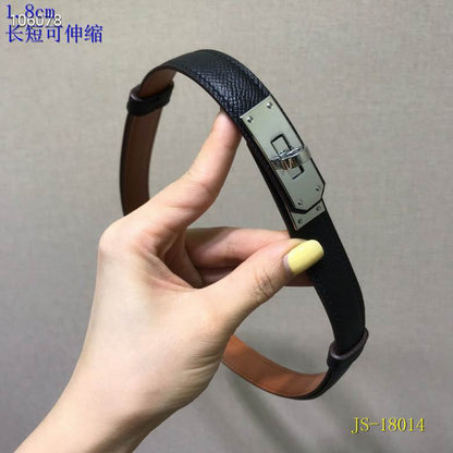 Adjustable Leather Belt 18MM - women's accessory, detail view 2 | LUXIUM MARKET