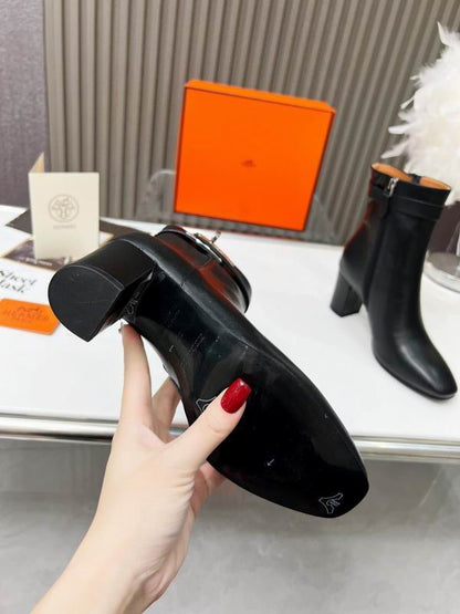 Leather Ankle Boots - women's shoes, detail view 3 | LUXIUM MARKET