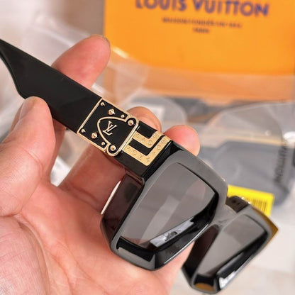 Bold Square Acetate Sunglasses - men's accessory, detail view 3 | LUXIUM MARKET