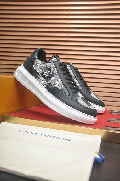 Classic Premium Sneakers - men's shoes, detail view 3 | LUXIUM MARKET