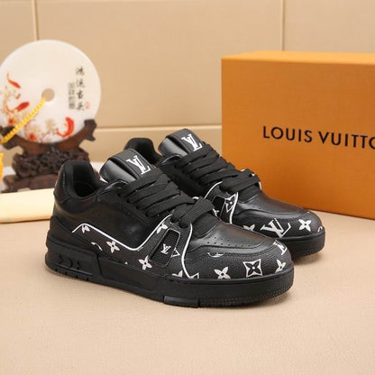 Classic Premium Sneakers - men's shoes, detail view 4 | LUXIUM MARKET