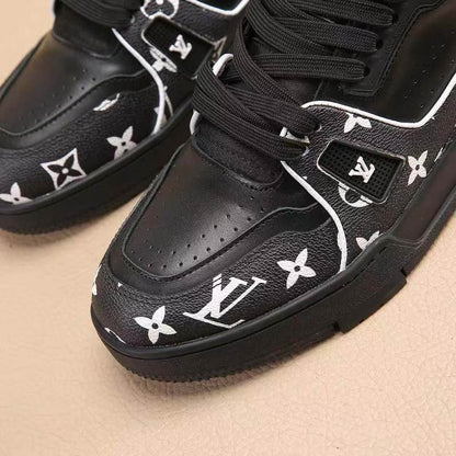 Classic Premium Sneakers - men's shoes, detail view 5 | LUXIUM MARKET