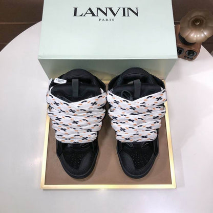 Viral Lace Black Sneakers - men's shoes, detail view 2 | LUXIUM MARKET