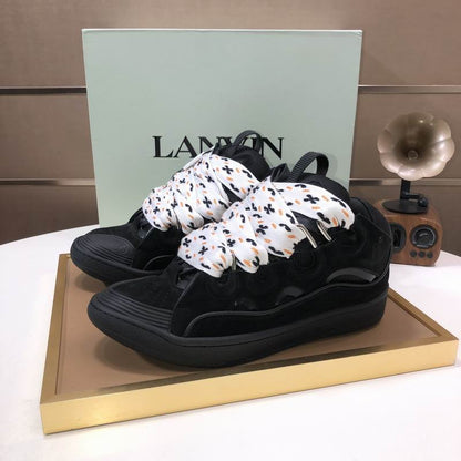 Viral Lace Black Sneakers - men's shoes, detail view 3 | LUXIUM MARKET