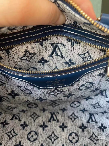 Blue Speedy 20 - women's bag, detail view 8 | LUXIUM MARKET