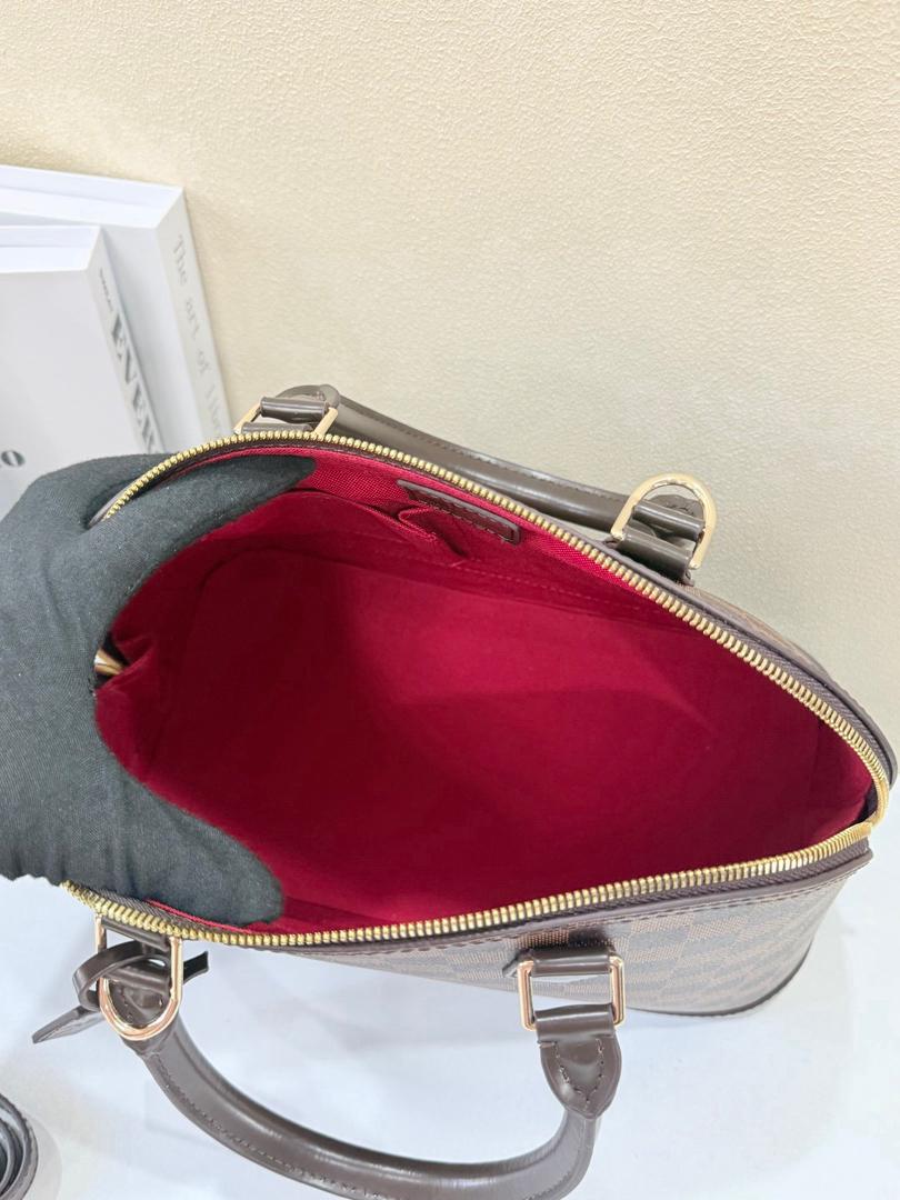 Classic Check Pattern Bag