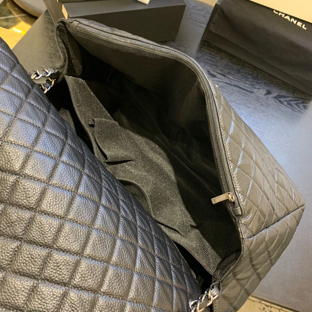 Classic Shoulder Big Bag