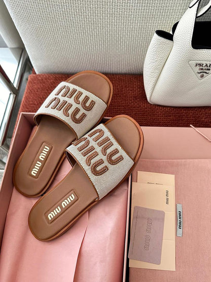Canvas Logo Comfort Slides - women's shoes, detail view 4 | LUXIUM MARKET
