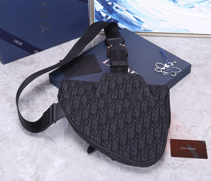 Saddle Crossbody Bag - men's bag, detail view 7 | LUXIUM MARKET