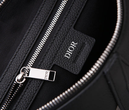 Premium Crossbody Bag - men's bag, detail view 4 | LUXIUM MARKET