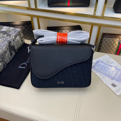 Crossbody Bag - men's bag | LUXIUM MARKET
