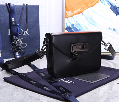 Premium Crossbody Bag - men's bag, detail view 7 | LUXIUM MARKET