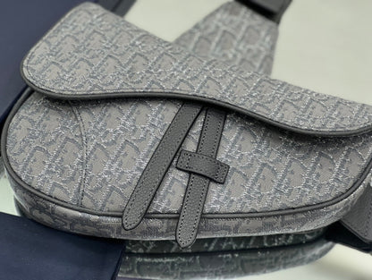 Magnetic Flap Crossbody Bag - men's bag, detail view 7 | LUXIUM MARKET