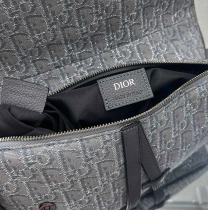 Magnetic Flap Crossbody Bag - men's bag, detail view 8 | LUXIUM MARKET