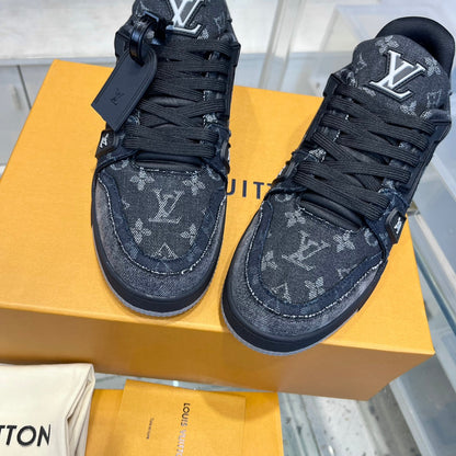 Luxury High-End Leather Trainers - men's shoes, detail view 9 | LUXIUM MARKET