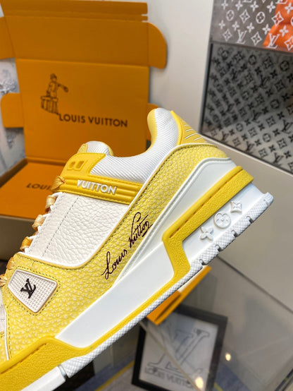 High-End Italian Leather Urban Sneakers - men's shoes, detail view 5 | LUXIUM MARKET