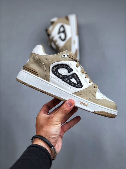 B57-Inspired Low-Top Sneakers - men's shoes, detail view 6 | LUXIUM MARKET