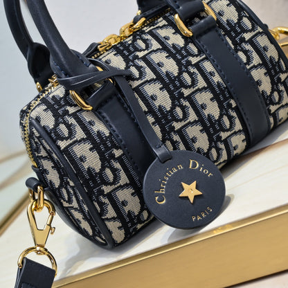 Toujours Shopping Bag - women's bag, detail view 7 | LUXIUM MARKET