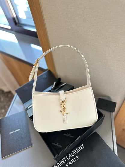 Shoulder Bag – Minimal Edition - women's bag, detail view 12 | LUXIUM MARKET
