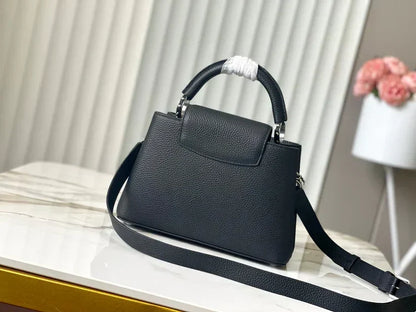 Capucines Triology Chain 3 In 1 Black & Pearl - women's bag, detail view 4 | LUXIUM MARKET