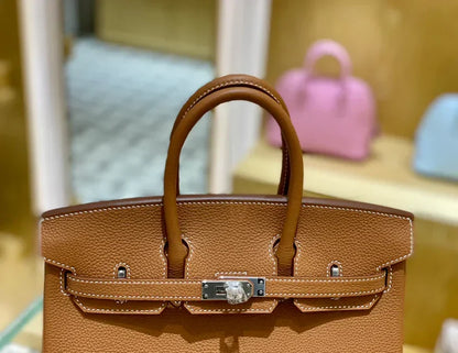 25 Leather Bag - women's bag, detail view 3 | LUXIUM MARKET
