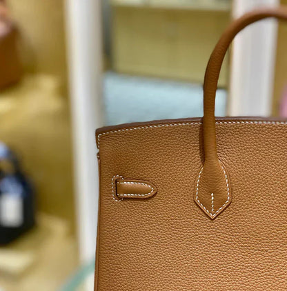 25 Leather Bag - women's bag, detail view 10 | LUXIUM MARKET
