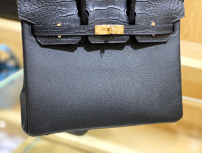 25 Crocodile & Togo Matte Bag - women's bag, detail view 4 | LUXIUM MARKET