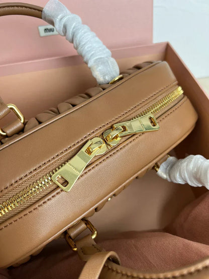 METELASSÉ Bowling Bag - women's bag, detail view 5 | LUXIUM MARKET