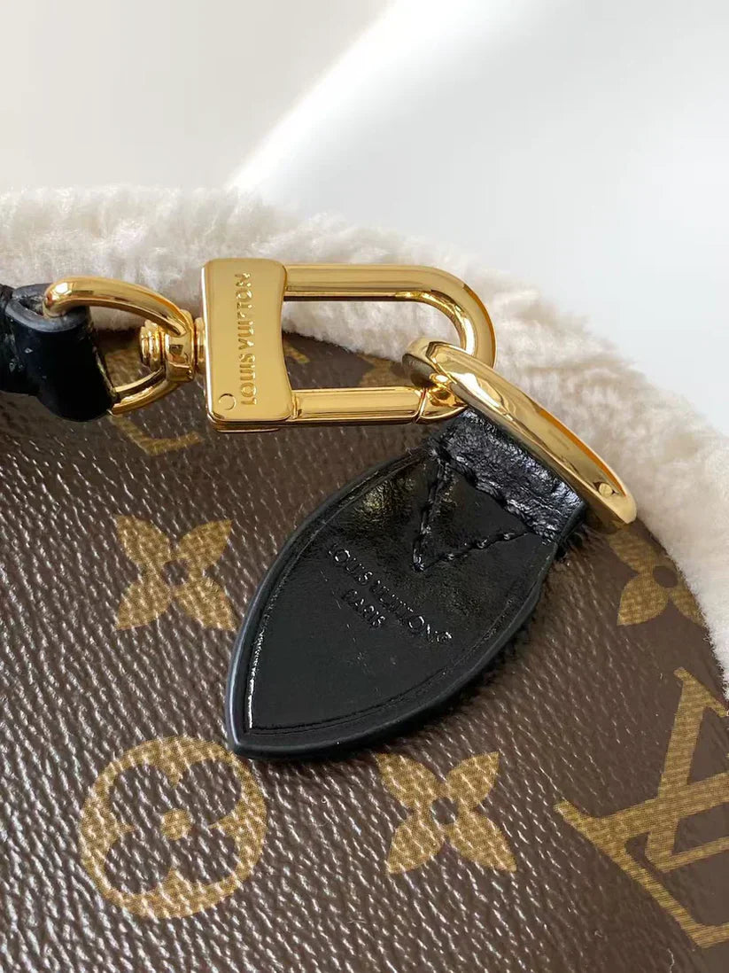 Leather Bag With Soft Trim