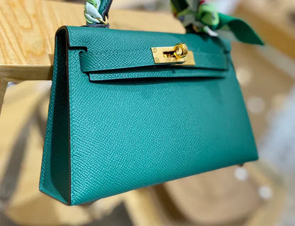 Mini 19 Malachite Green - women's bag, detail view 4 | LUXIUM MARKET