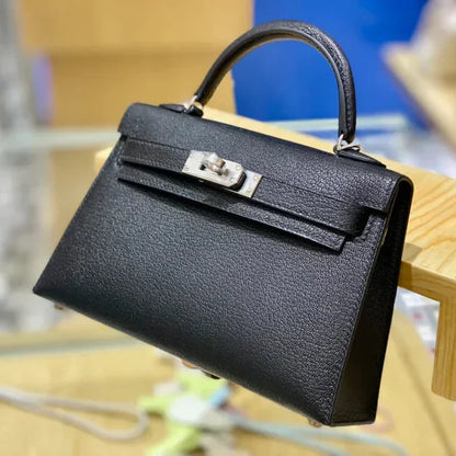 19 Chevre Black - women's bag | LUXIUM MARKET
